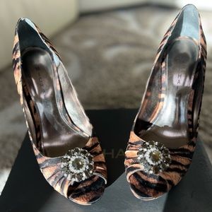Michael Shannon Tan Selena Heels Size 9 Slightly Worn. Originally 59.99